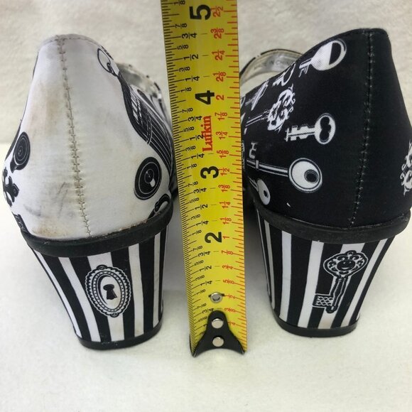 Chocolaticas Lock & Key Black & White Mary Jane Mid Heeled Shoes Size 36 (5.5) - Picture 6 of 16
